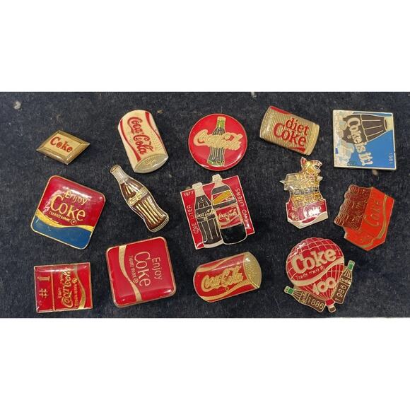 Lot Of 14 Vintage Coca-Cola Buttons Pins - Picture 6 of 6